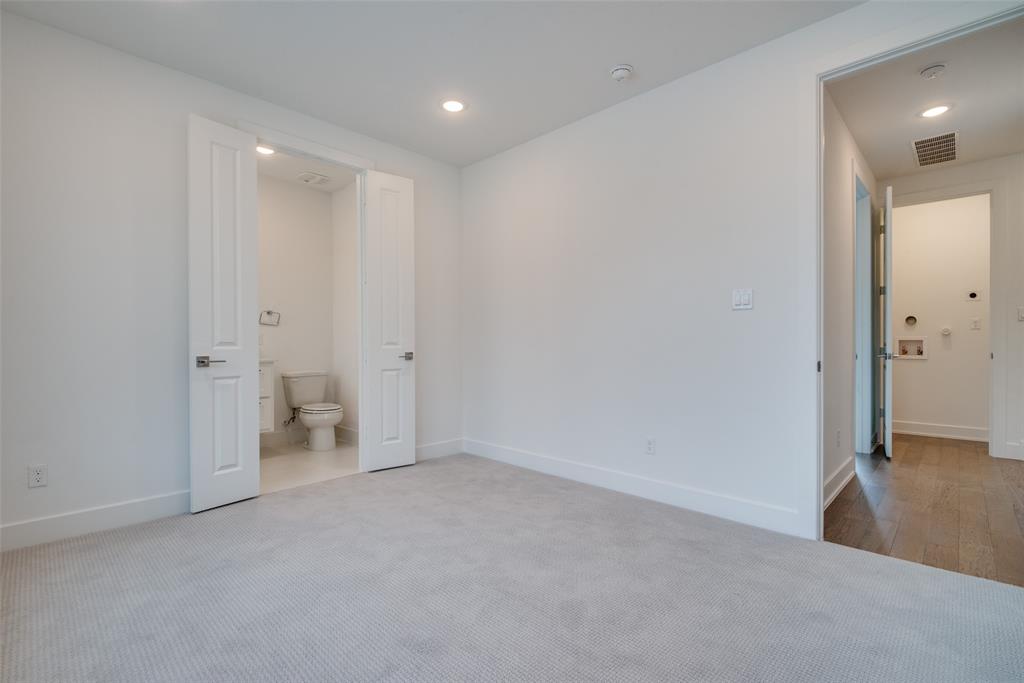 TYPO TOWNS - Residential Lease