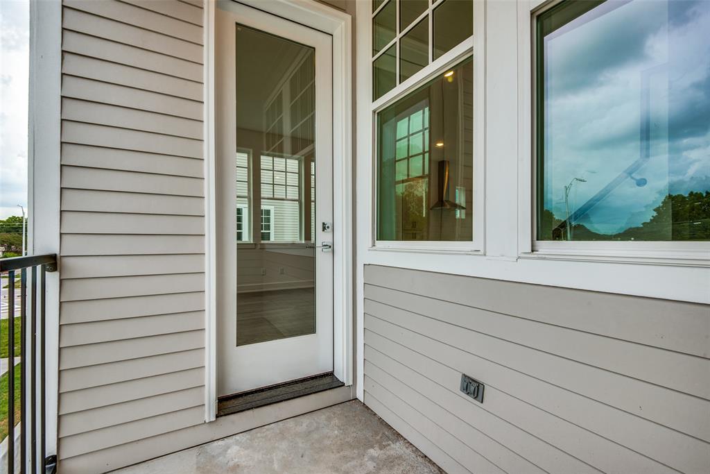 TYPO TOWNS - Residential Lease