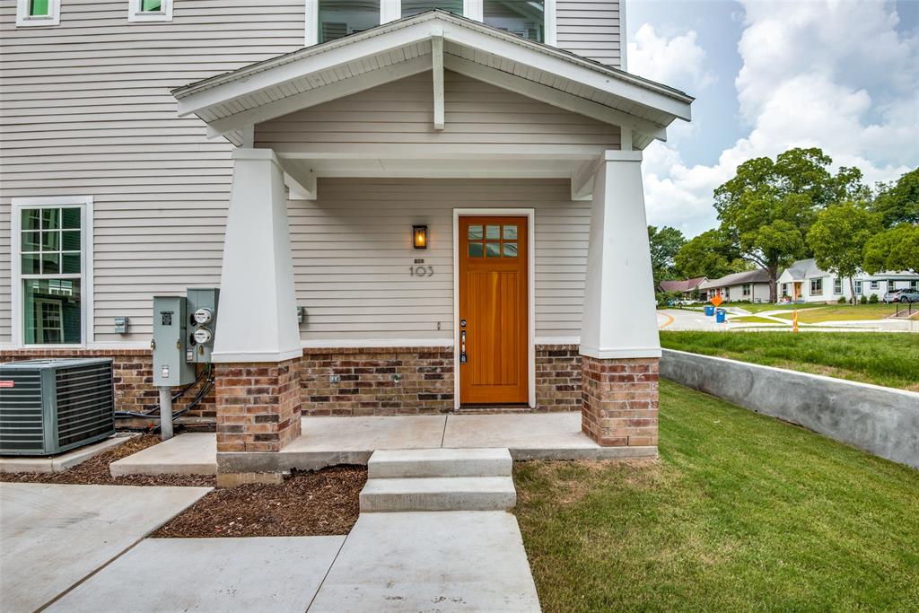 TYPO TOWNS - Residential Lease