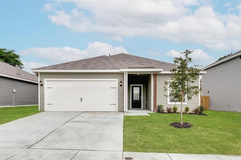 6319 Crosswood Lane Dallas TX 75241