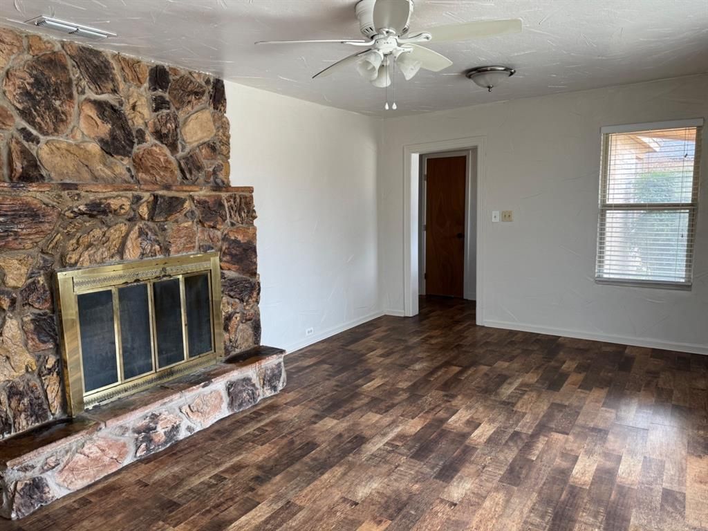 Photo of 2949 Buffalo Gap Road, Abilene, TX 79605 (MLS # 21161528)