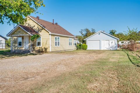 Tiny photo for 7072 Fm 2153, Aubrey, TX 76227 (MLS # 21075486)