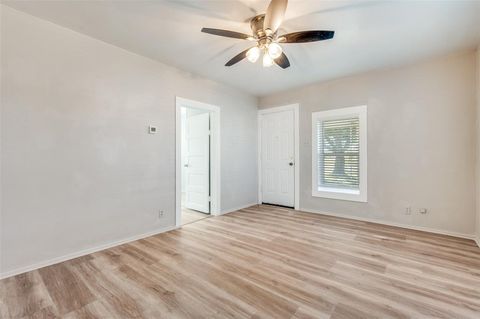 Tiny photo for 7072 Fm 2153, Aubrey, TX 76227 (MLS # 21075486)