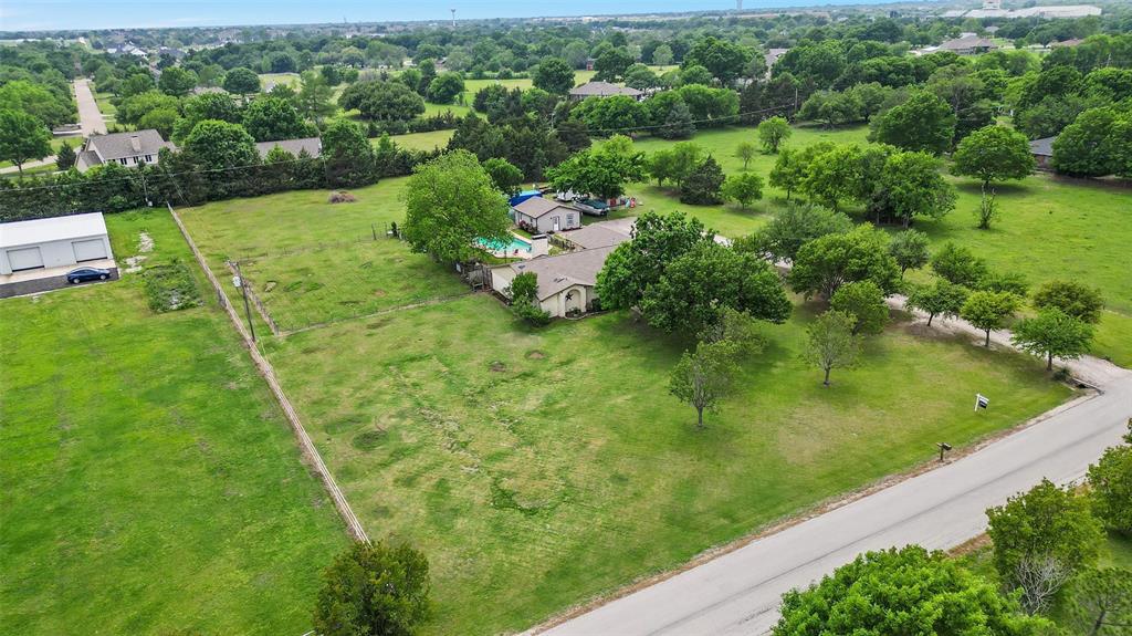 ABS A0354 JAS GRAYUM SURVEY, TRACT 32, 2.499 ACRES - Residential