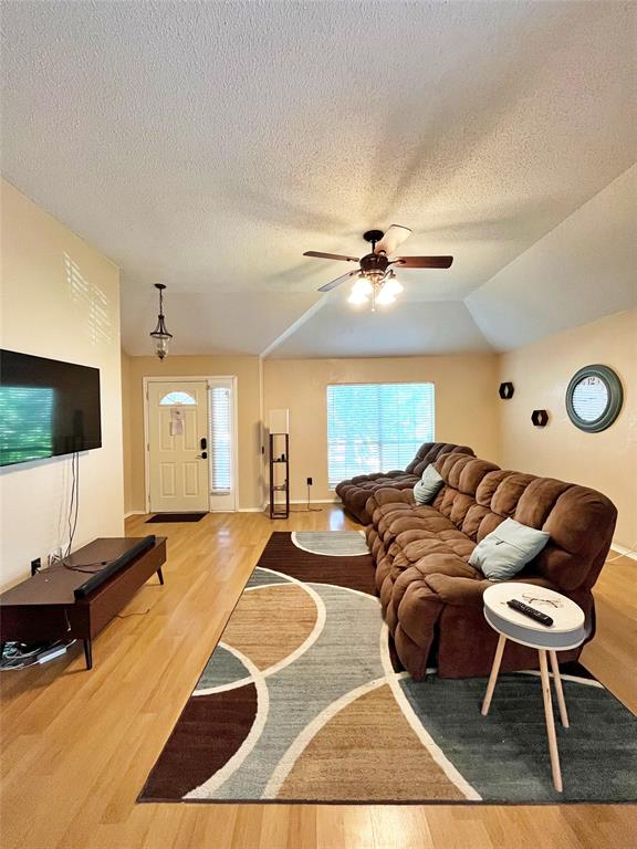 818 Bracken Place