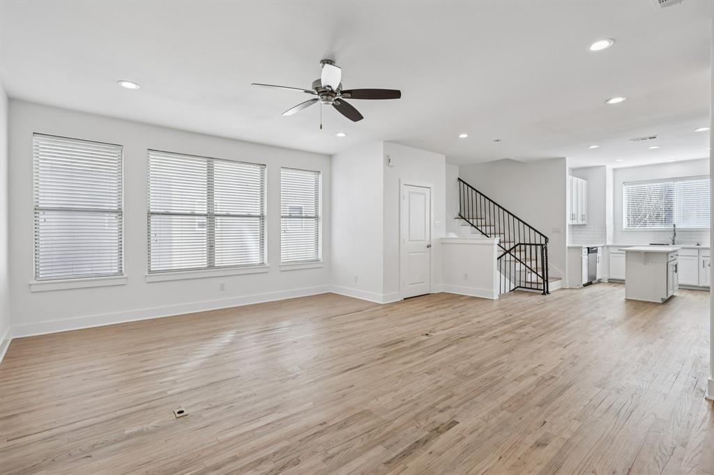 Hudson Street Twnhms South - Residential