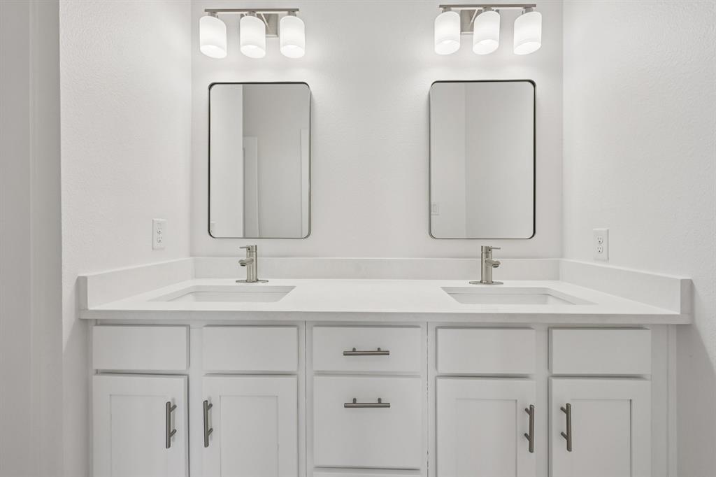 Hudson Street Twnhms South - Residential