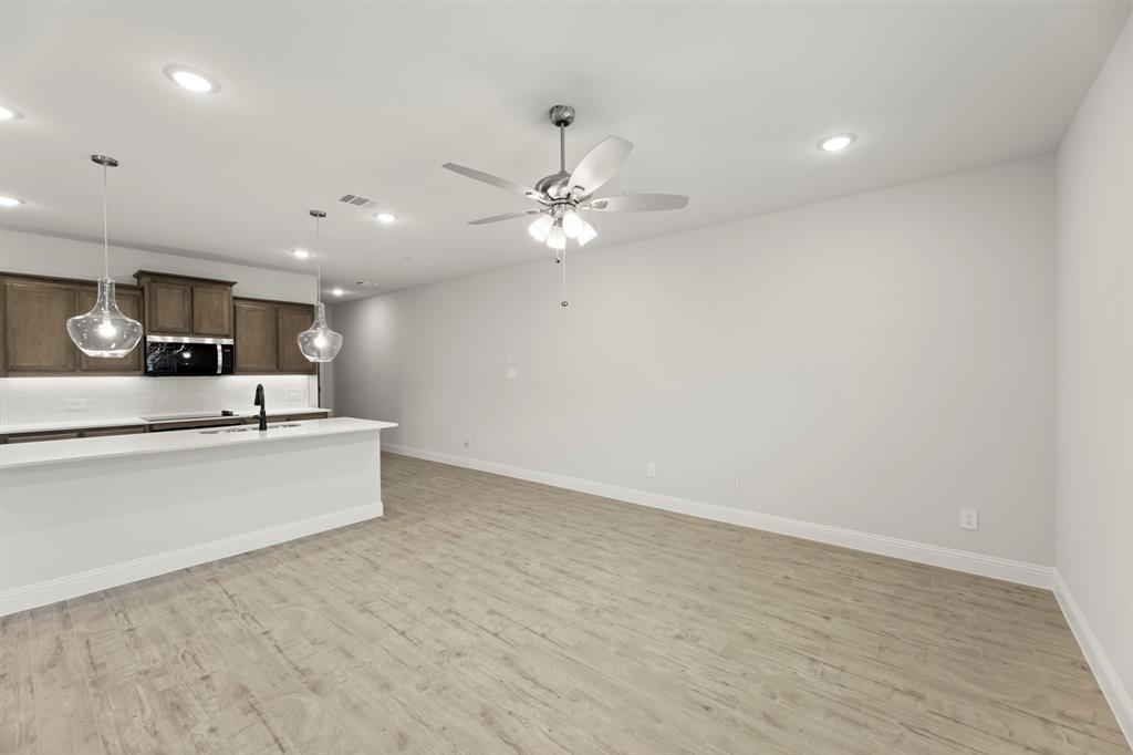 Sereno Oaks at Buckner Terrace - Residential