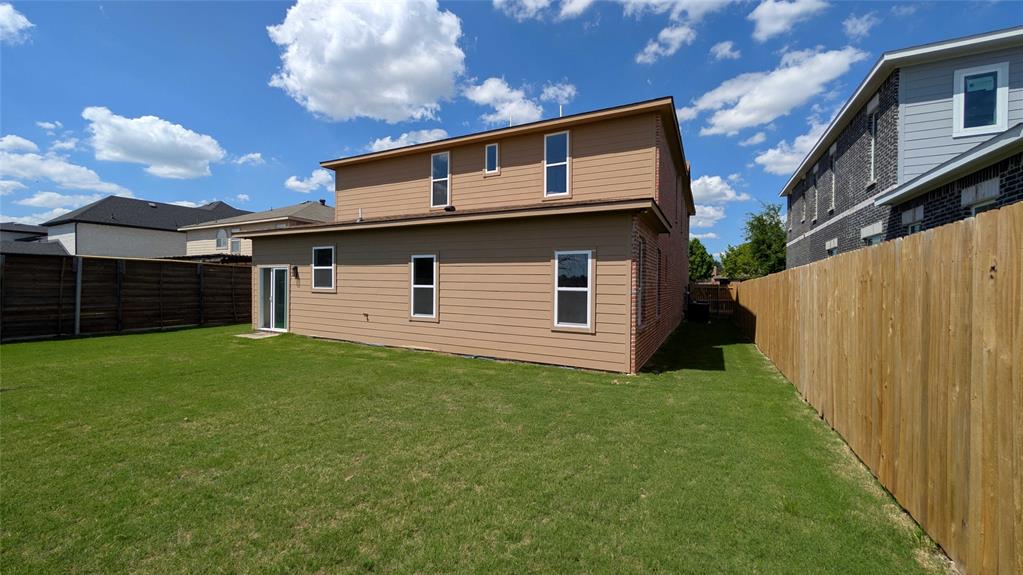 Spring Ridge Ph 01 - Residential