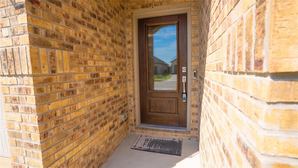 7109 Dandelion Road