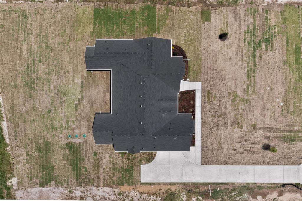 Photo of 311 VZ County Road 3811, Wills Point, TX 75169 (MLS # 21342038)