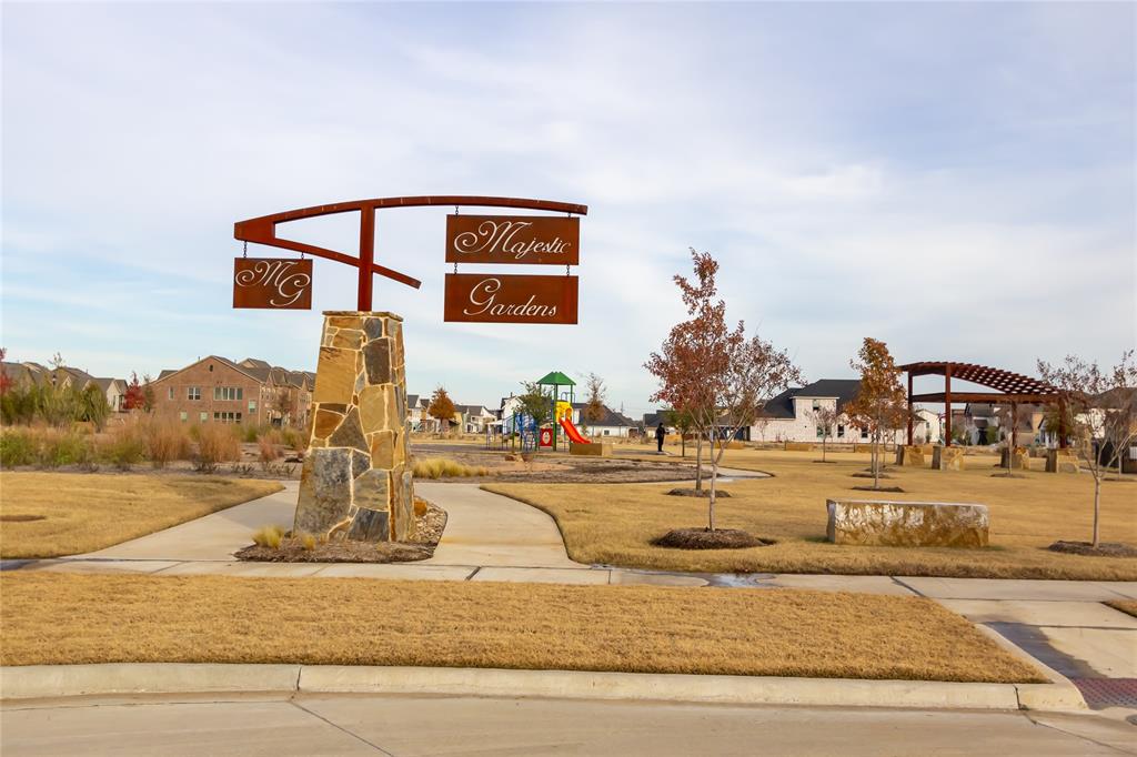 Villages Of Majestic - Residential