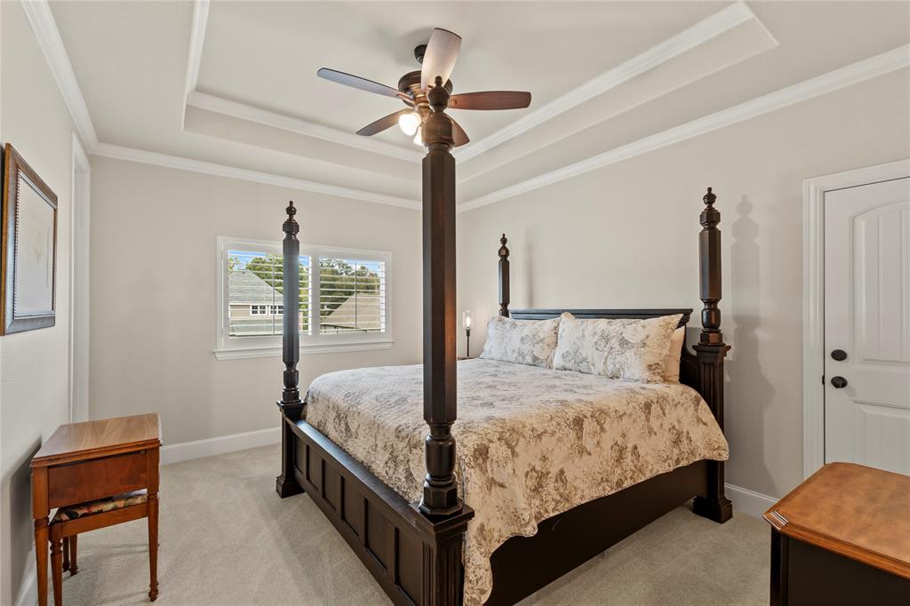 Pinnacle Club - Residential