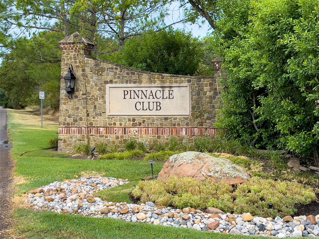 Pinnacle Club - Residential