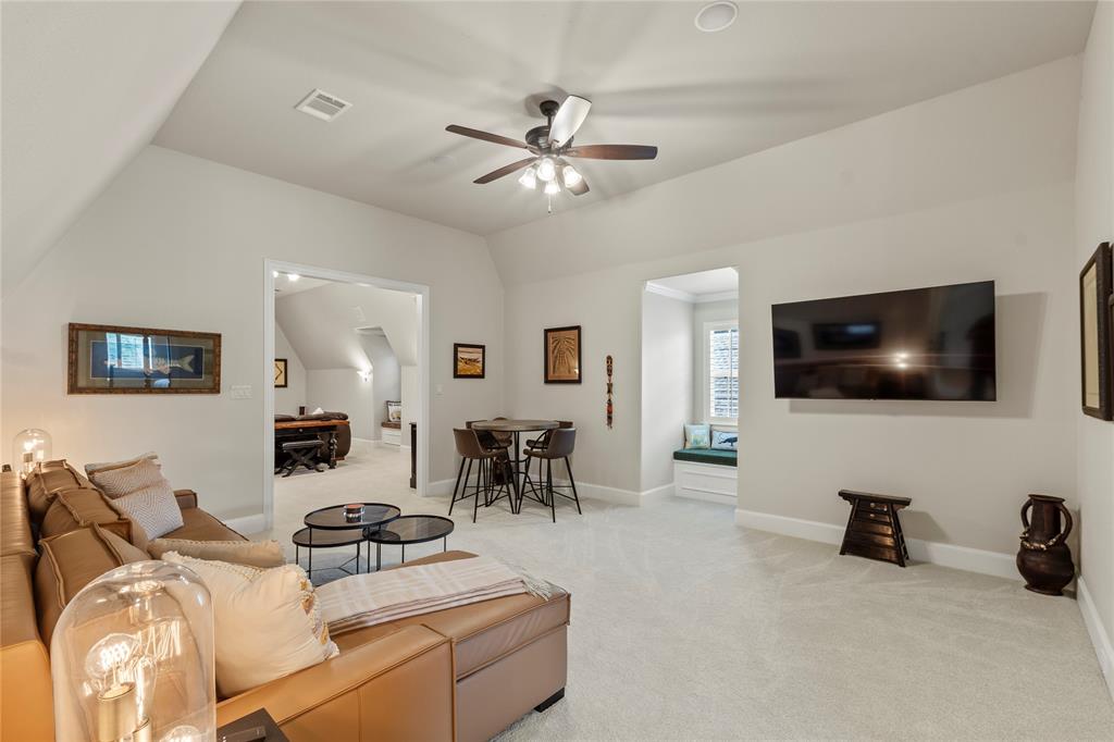 Pinnacle Club - Residential