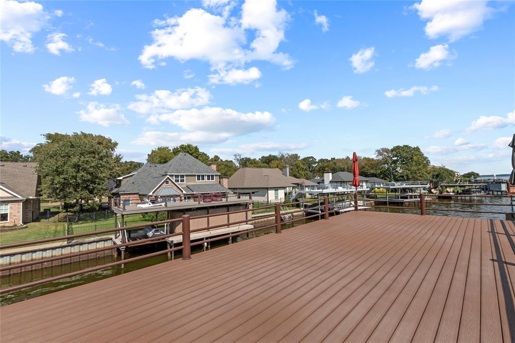 Pinnacle Club - Residential