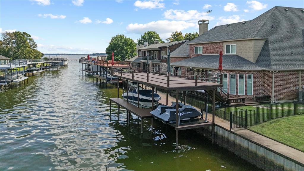 Pinnacle Club - Residential