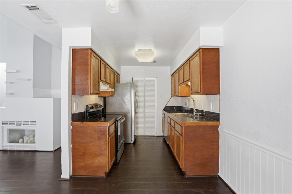 Ridgeline Townhome Condo - Residential