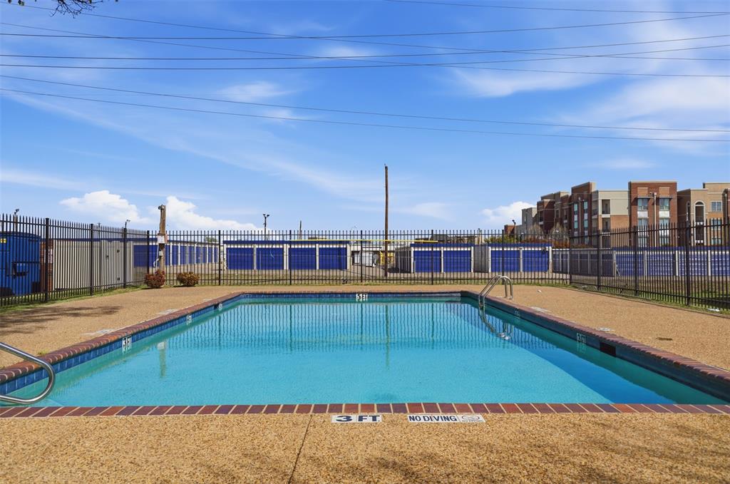 Ridgeline Townhome Condo - Residential