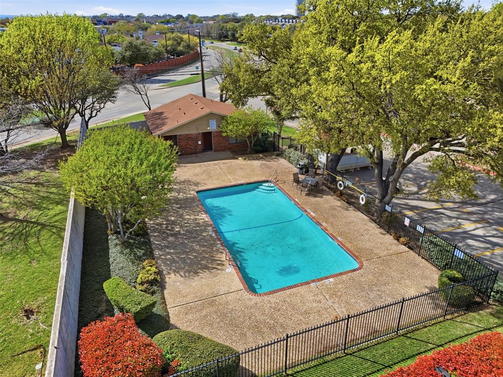 Ridgeline Townhome Condo - Residential