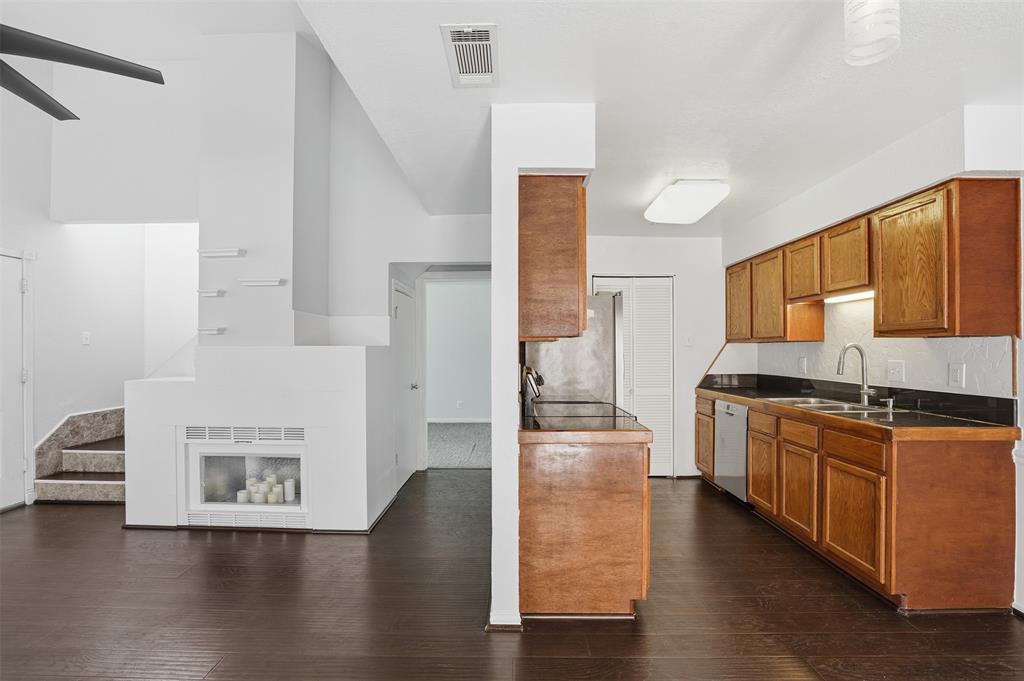 Ridgeline Townhome Condo - Residential