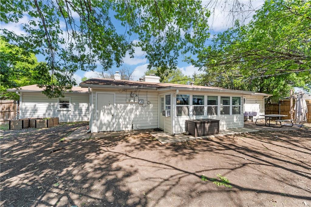 Lake Shore Hills - Residential