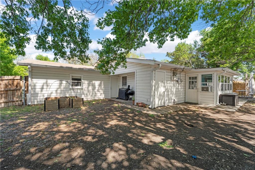 Lake Shore Hills - Residential