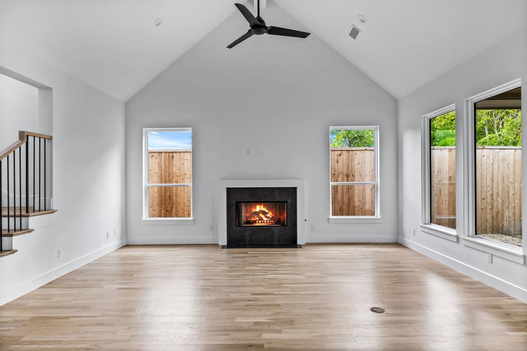 Casa Linda Highlands - Residential