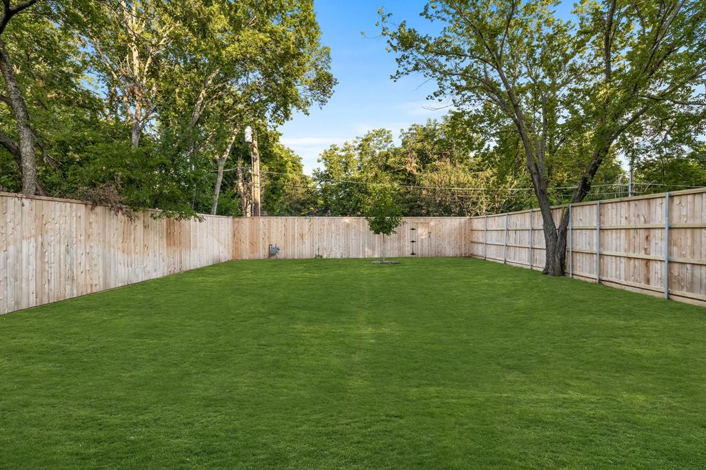 Casa Linda Highlands - Residential