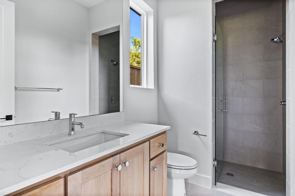 Casa Linda Highlands - Residential