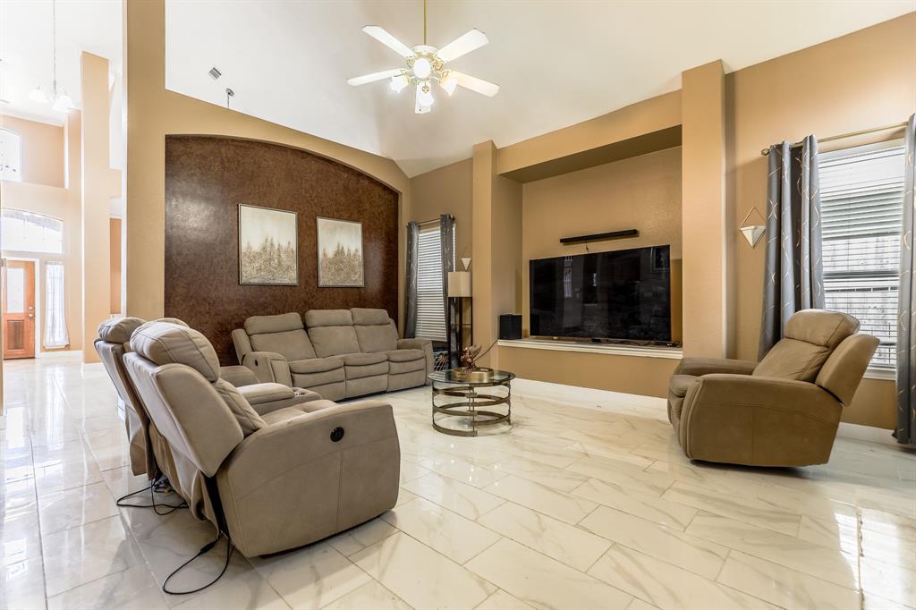 Westchester Mdws Ph I - Residential