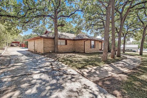 A home in Burleson