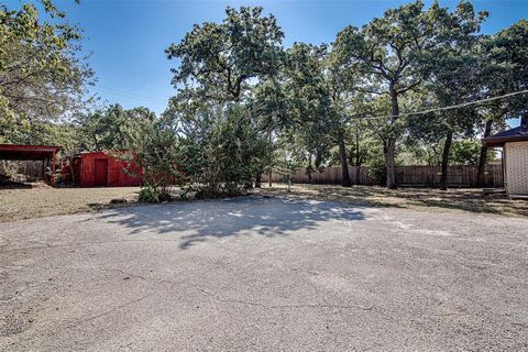 A home in Burleson