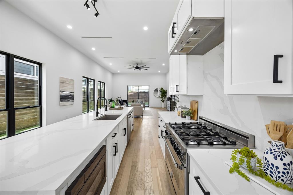 Ross Ave - Residential