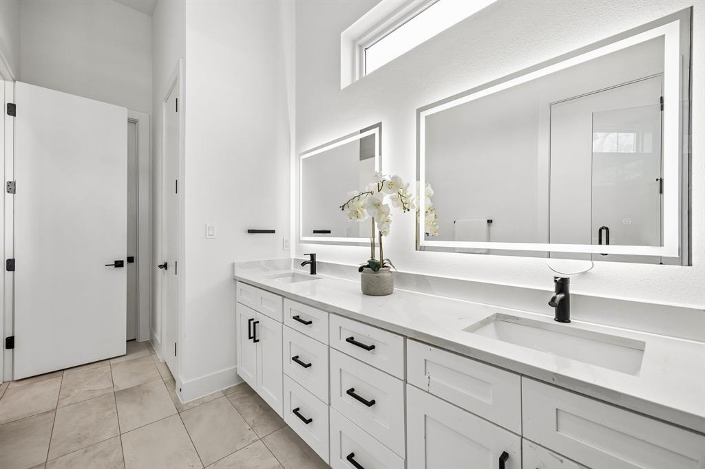 Ross Ave - Residential