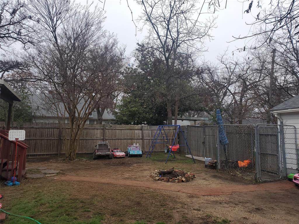 Fort Worth, Texas 76111, United States, 2 Bedrooms Bedrooms, ,2 BathroomsBathrooms,Residential,Active,7482