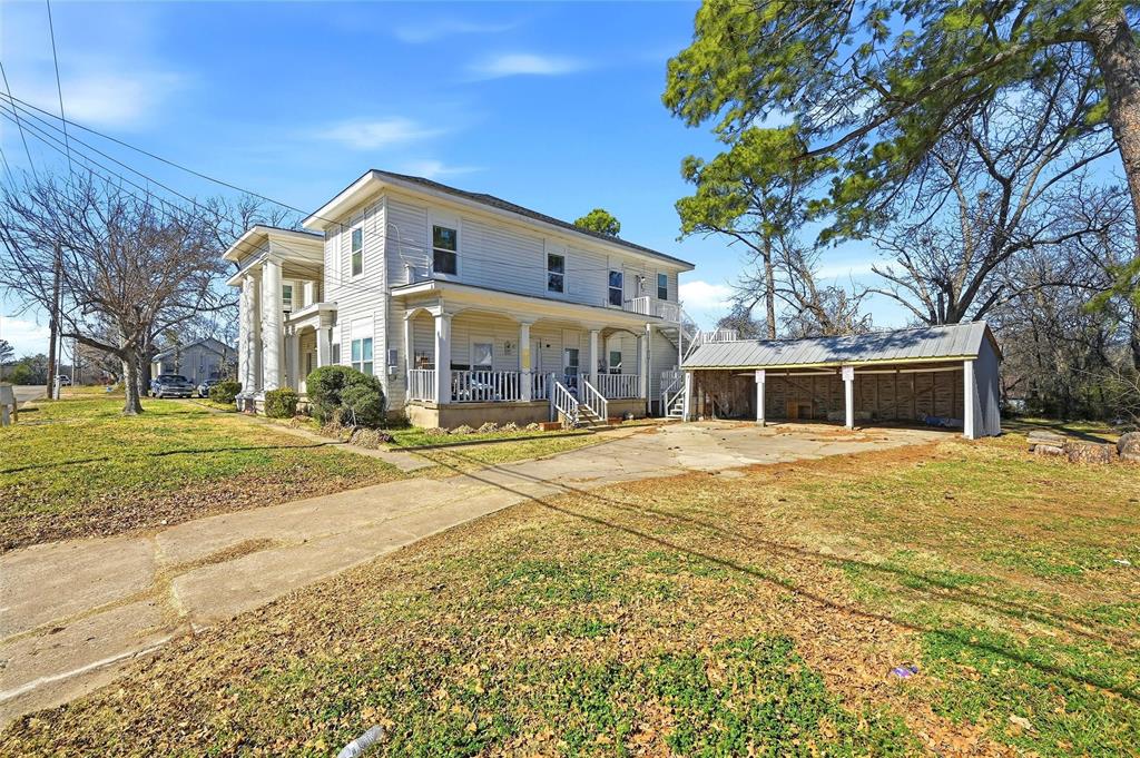 3720 Sockwell Boulevard 1