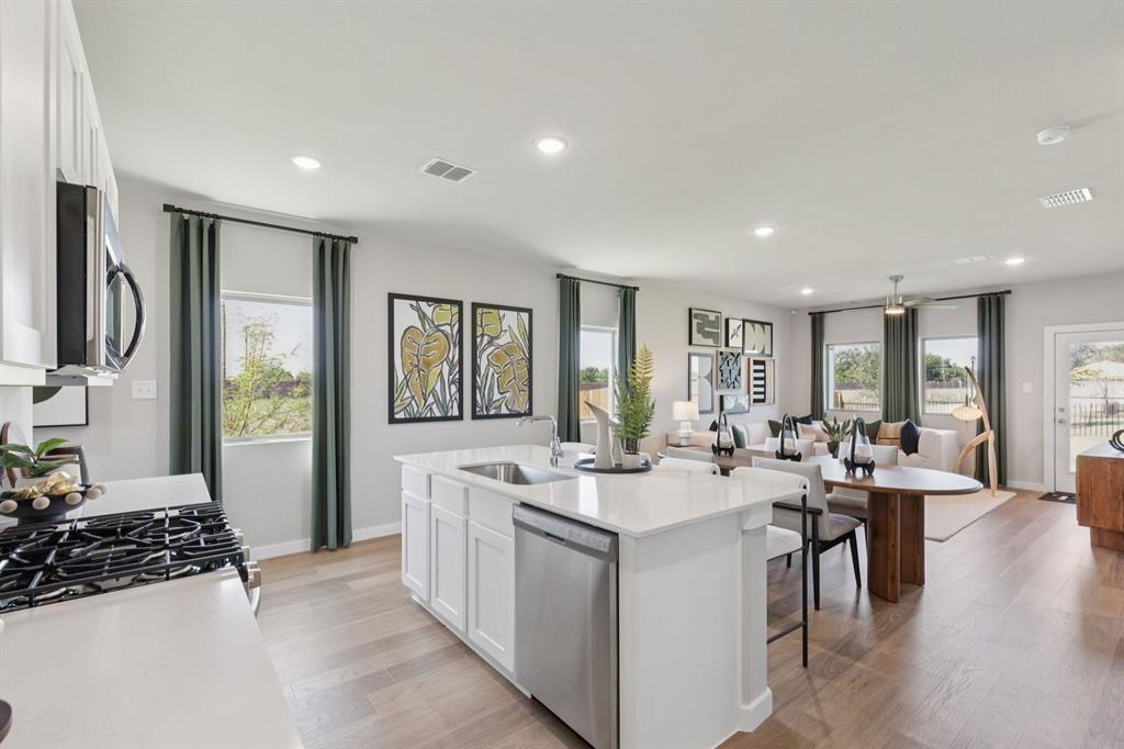 Lakehaven - Residential