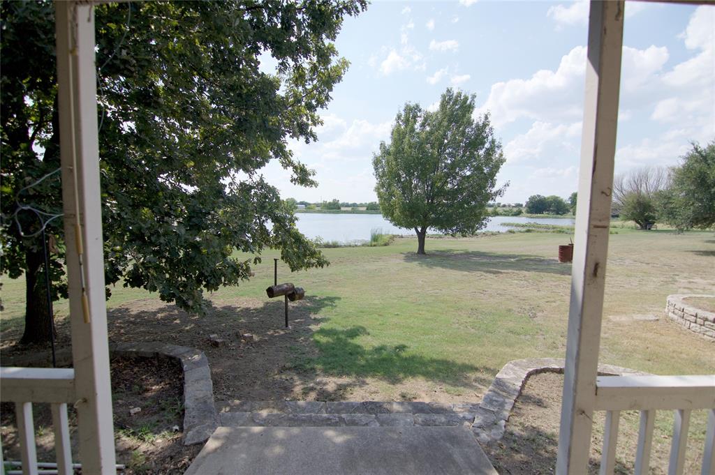 10901 S FM 1187
