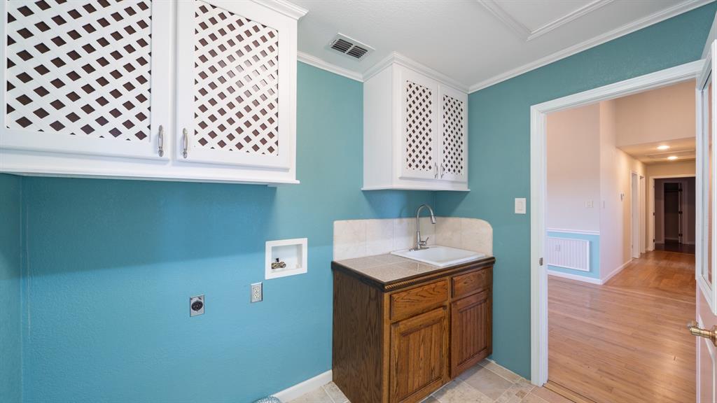 Acres 5.851, ABST: 328, SUR: J GIMBLE - Residential