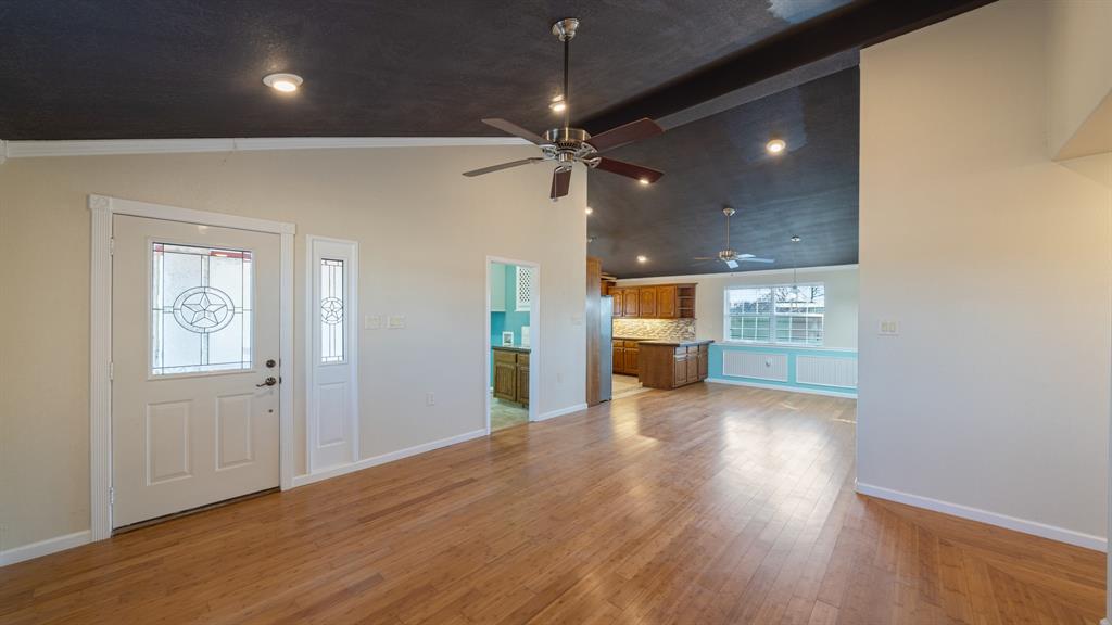 Acres 5.851, ABST: 328, SUR: J GIMBLE - Residential