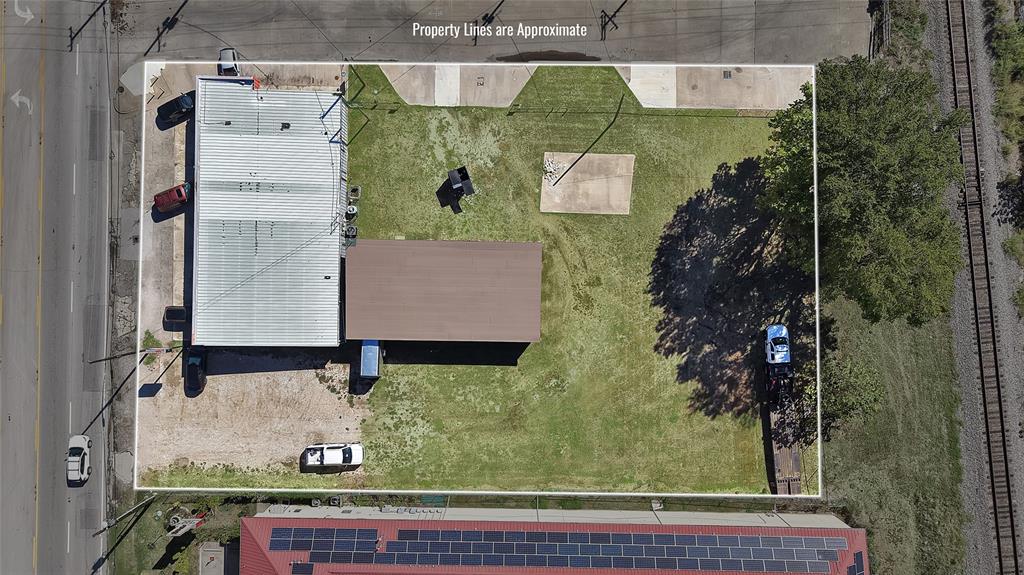501 W Moore Avenue