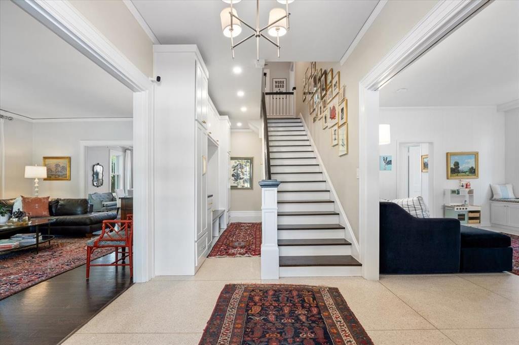 1317 Virginia Place