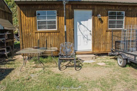 A home in Corsicana