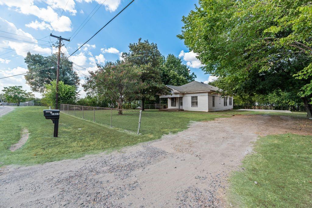 1415 Dowdy Ferry Road