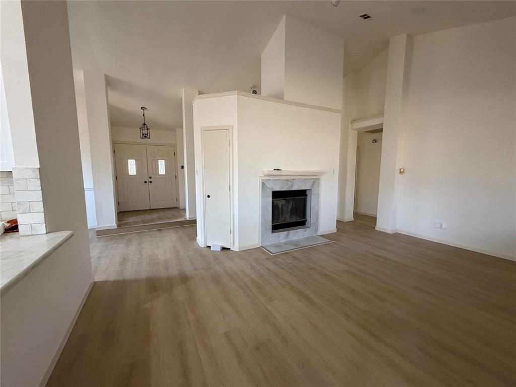 3308 Meadowview Drive