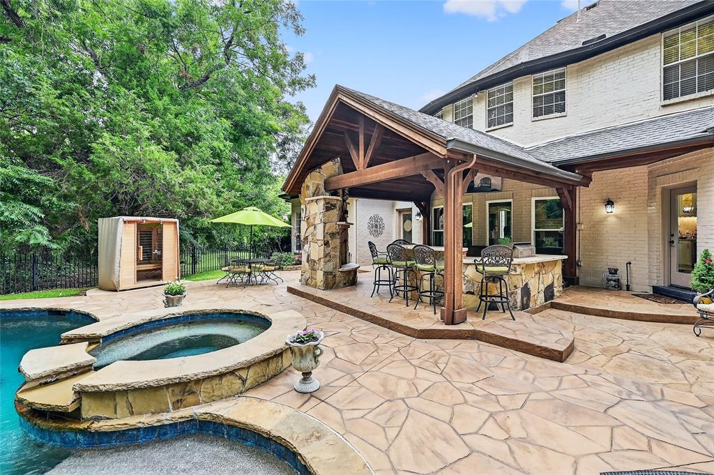 Forrest Glen - Residential