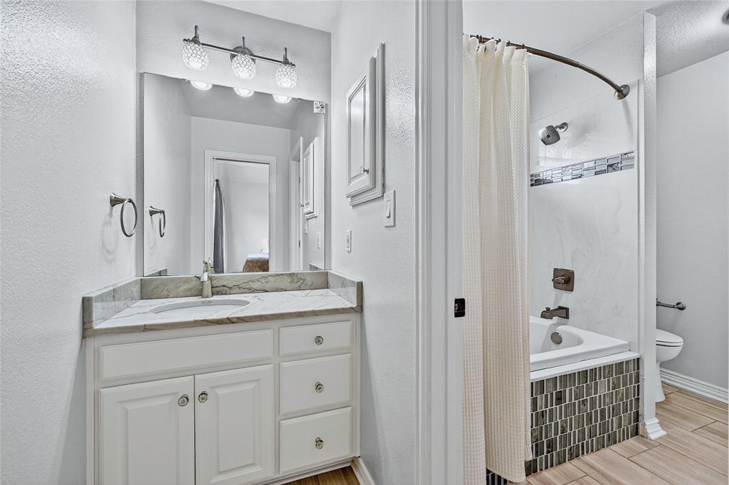 Forrest Glen - Residential