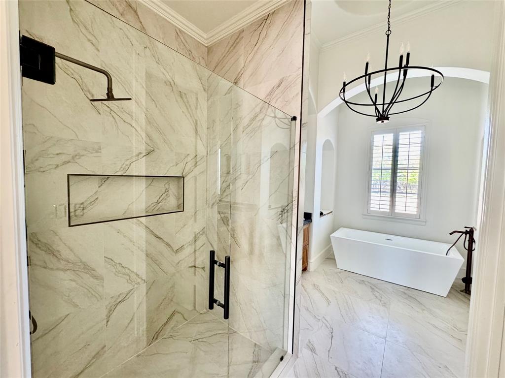 516 Heathland Crossing