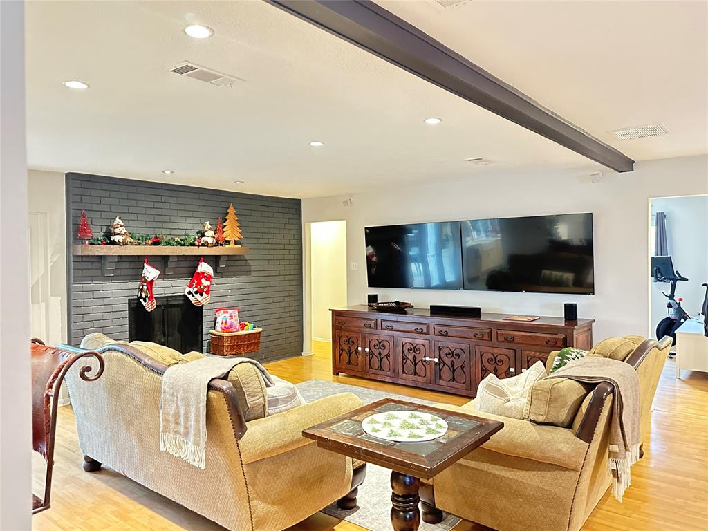 3807 Blue Trace Lane